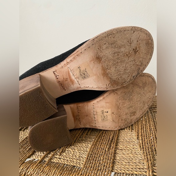 BEEK Shoes Women’s 7 Suede Falcon Booties Black Boot - Picture 5 of 8